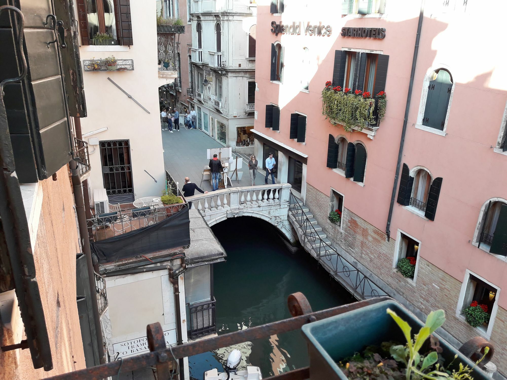 Ve.N.I.Ce Cera Casa Dolce Vita เวนิส ภายนอก รูปภาพ